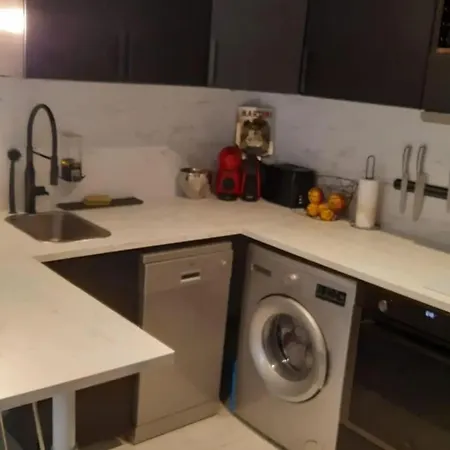 A Sainte-maxime, 30 M² Сент-Максім