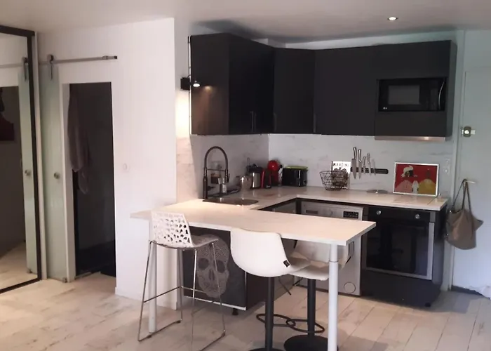 Apartment Charmant Studio A Sainte-Maxime, 30 M²